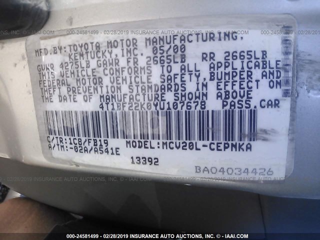 4T1BF22K0YU107678 - 2000 TOYOTA CAMRY LE/XLE 银色 照片 9