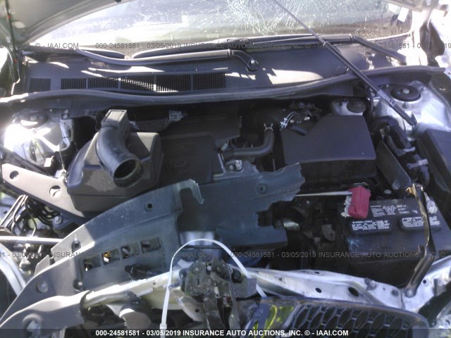 4T1BF1FK1HU388779 - 2017 TOYOTA CAMRY LE/XLE/SE/XSE SILVER photo 10