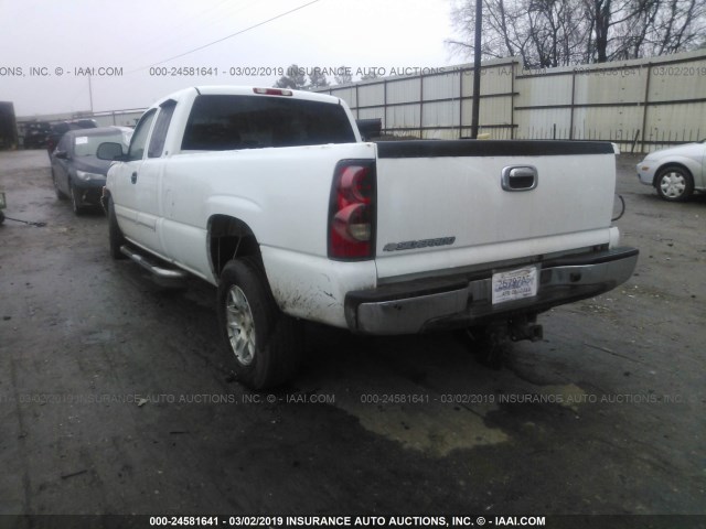 1GCEC19Z96E213027 - 2006 CHEVROLET SILVERADO C1500 WHITE photo 3