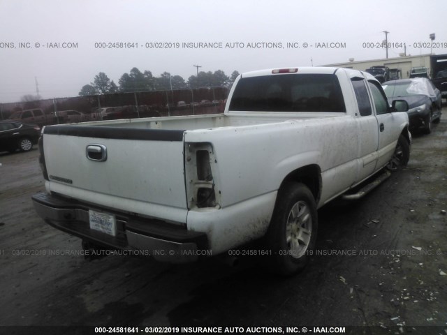 1GCEC19Z96E213027 - 2006 CHEVROLET SILVERADO C1500 WHITE photo 4