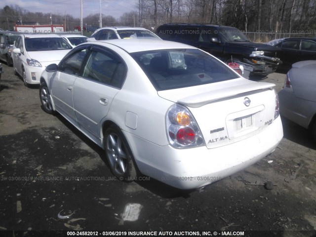 1N4BL11E73C212001 - 2003 NISSAN ALTIMA SE WHITE photo 3