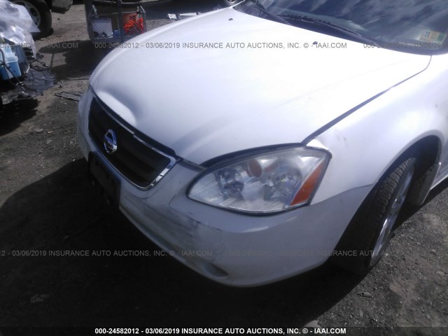 1N4BL11E73C212001 - 2003 NISSAN ALTIMA SE WHITE photo 6