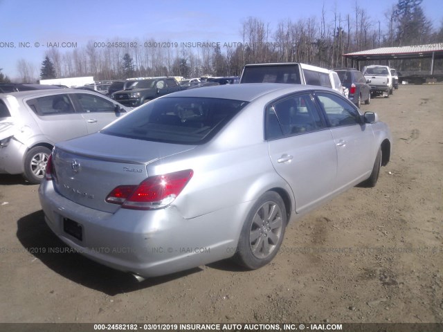 4T1BK36B66U081175 - 2006 TOYOTA AVALON XL/XLS/TOURING/LIMITED SILVER photo 4