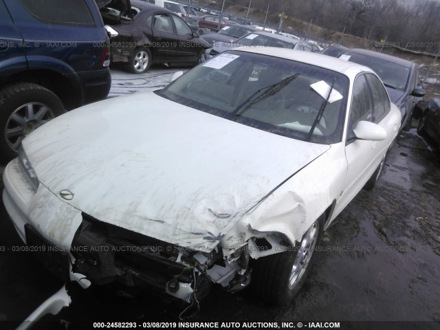 1G3WS52H52F168642 - 2002 OLDSMOBILE INTRIGUE GL WHITE photo 2