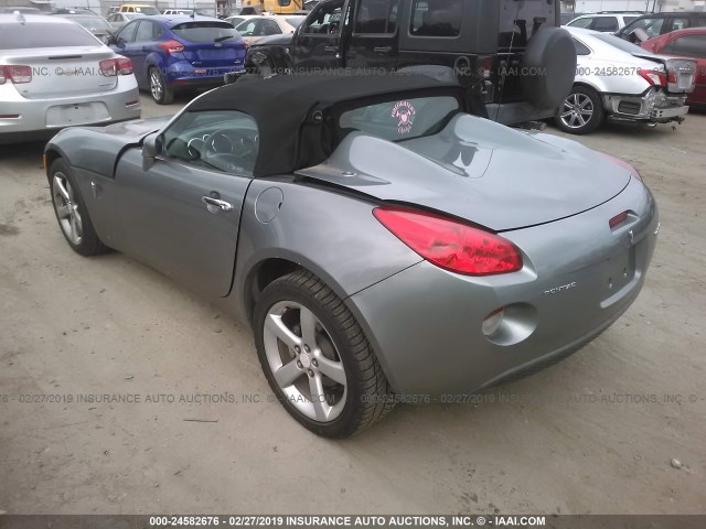 1G2MB35B16Y116572 - 2006 PONTIAC SOLSTICE GRAY photo 3