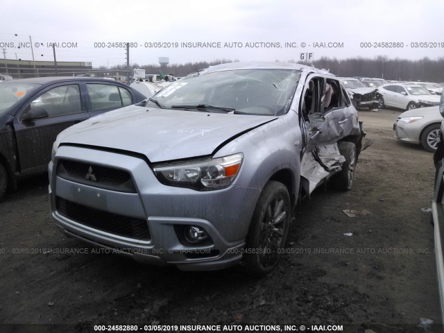 JA4AP4AU9BZ001438 - 2011 MITSUBISHI OUTLANDER SPORT SE SILVER photo 2