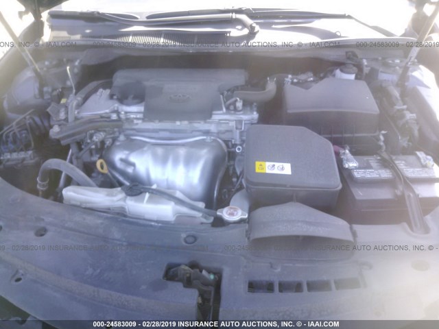 4T1BF1FK6HU712079 - 2017 TOYOTA CAMRY LE/XLE/SE/XSE BLUE photo 10