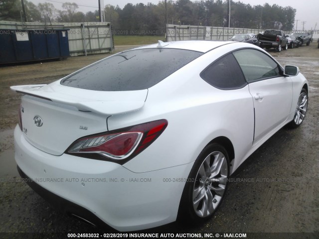 KMHHU6KJ0GU131265 - 2016 HYUNDAI GENESIS COUPE 3.8 R-SPEC/3.8 ULTIMATE WHITE photo 4