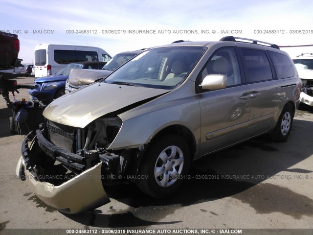 KNDMB233366058316 - 2006 KIA SEDONA EX/LX GOLD photo 2