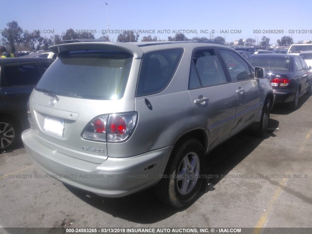 JTJGF10U220131839 - 2002 LEXUS RX 300 SILVER photo 4