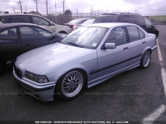 WBACC0323VEK24260 - 1997 BMW 318 I AUTOMATIC SILVER photo 2