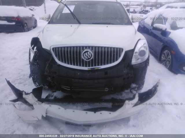 5GAKVDED5CJ398920 - 2012 BUICK ENCLAVE WHITE photo 6