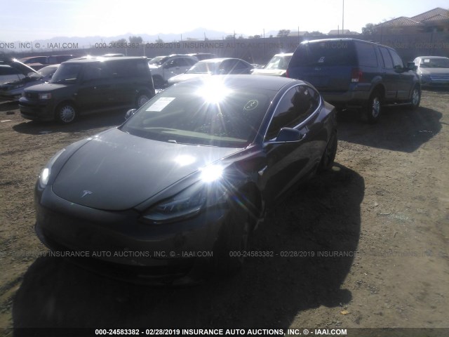 5YJ3E1EA2JF037348 - 2018 TESLA MODEL 3 GRAY photo 2