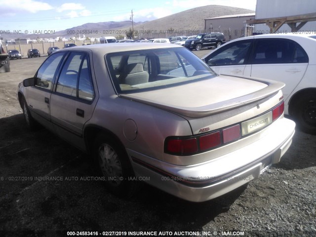 2G1WN54T4N9220082 - 1992 CHEVROLET LUMINA EURO GOLD photo 3