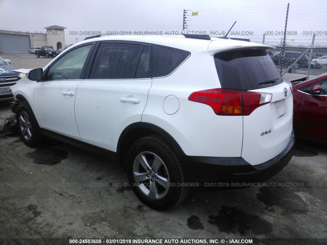 2T3WFREV9FW210084 - 2015 TOYOTA RAV4 XLE WHITE photo 3