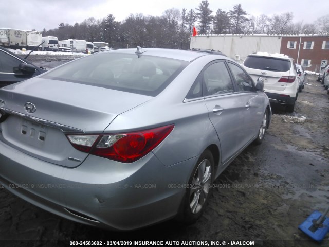 5NPEC4ACXDH613037 - 2013 HYUNDAI SONATA SE/LIMITED SILVER photo 4