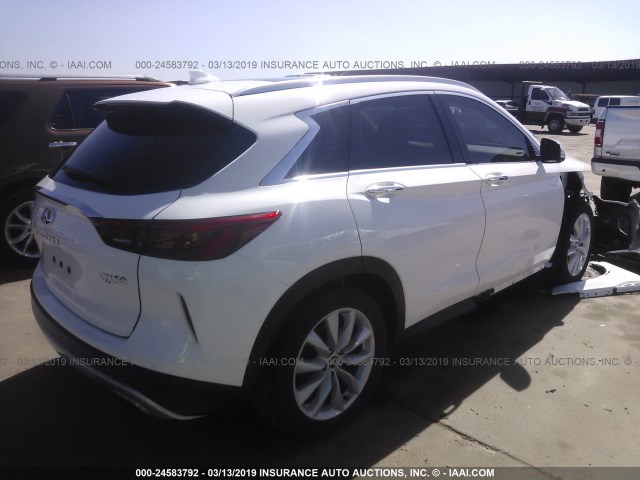 3PCAJ5M17KF103695 - 2019 INFINITI QX50 ESSENTIAL/PURE WHITE photo 4