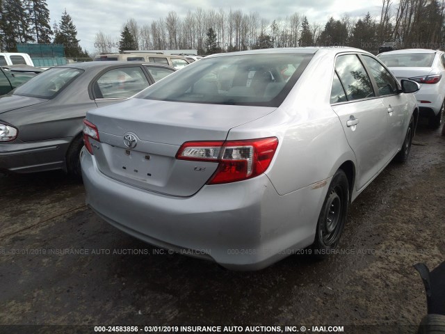 4T1BF1FK3EU420661 - 2014 TOYOTA CAMRY L/SE/LE/XLE 银色 照片 4