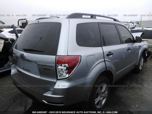 JF2SHBBCXCH430453 - 2012 SUBARU FORESTER 2.5X SILVER photo 4