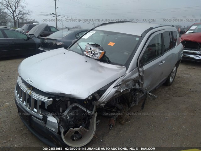 1C4NJDBB8CD562444 - 2012 JEEP COMPASS SPORT SILVER photo 2