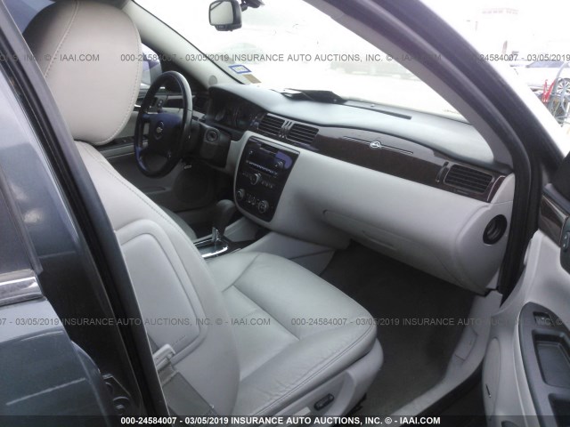 2G1WB5EK0B1254626 - 2011 CHEVROLET IMPALA LT GRAY photo 5