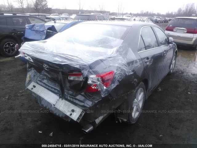 4T1BF1FK9EU337414 - 2014 TOYOTA CAMRY L/SE/LE/XLE GRAY photo 4