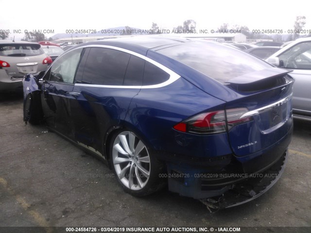 5YJXCAE26GF007942 - 2016 TESLA MODEL X BLUE photo 3