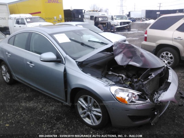 YV1612FS6D2176230 - 2013 VOLVO S60 T5 SILVER photo 1