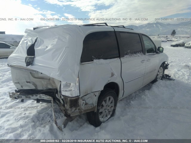 2C4RC1BG4FR538682 - 2015 CHRYSLER TOWN & COUNTRY TOURING WHITE photo 4