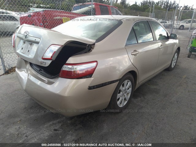 4T1BB46K88U061650 - 2008 TOYOTA CAMRY HYBRID GOLD photo 4