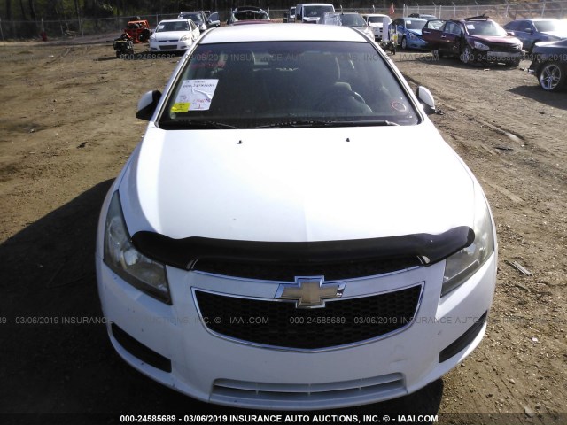 1G1PF5S90B7168827 - 2011 CHEVROLET CRUZE WHITE photo 6