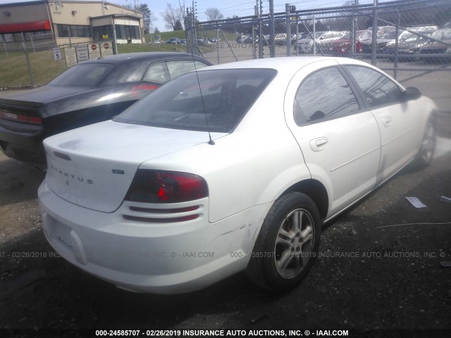 1B3EL46X25N653739 - 2005 DODGE STRATUS SXT WHITE photo 4