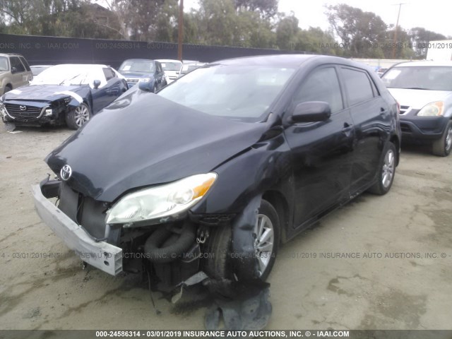 2T1KU4EE7AC534113 - 2010 TOYOTA COROLLA MATRIX  BLACK photo 2