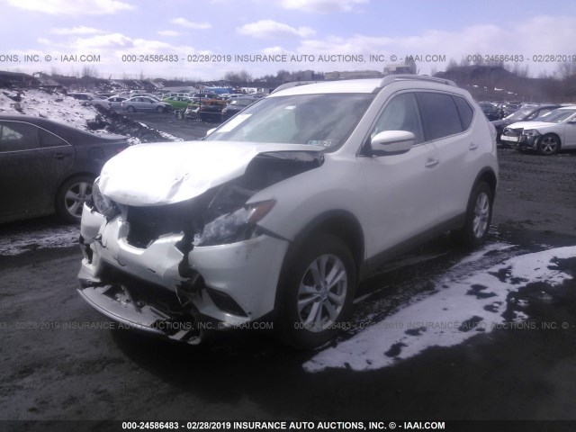 KNMAT2MV5GP638906 - 2016 NISSAN ROGUE S/SL/SV WHITE photo 2