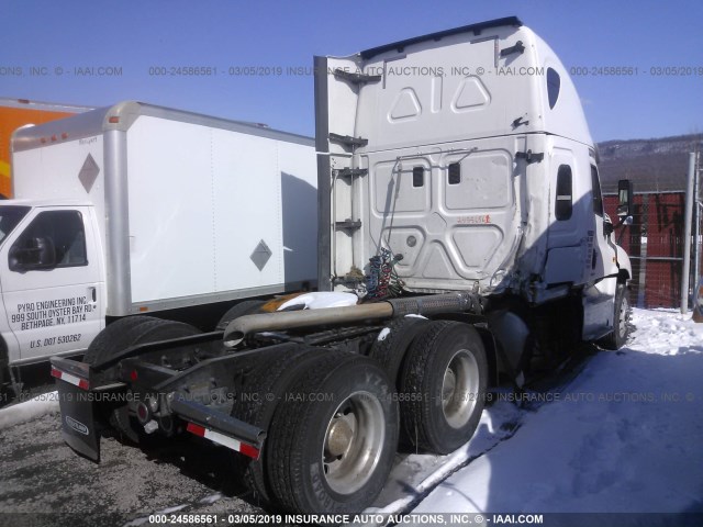 3AKJGLD55ESFU3552 - 2014 FREIGHTLINER CASCADIA 125  Unknown photo 4