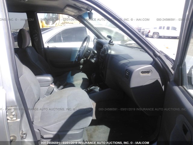 KNDJB723625155155 - 2002 KIA SPORTAGE SILVER photo 5