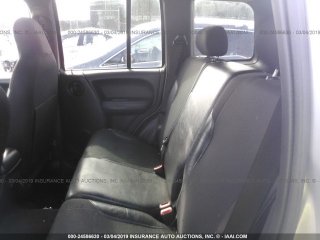 1J4GL38K34W185168 - 2004 JEEP LIBERTY RENEGADE SILVER photo 8