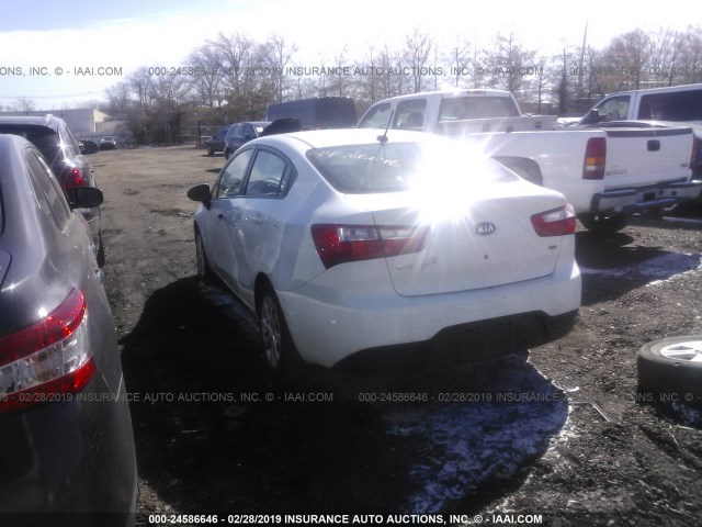 KNADM4A31E6408899 - 2014 KIA RIO LX WHITE photo 3