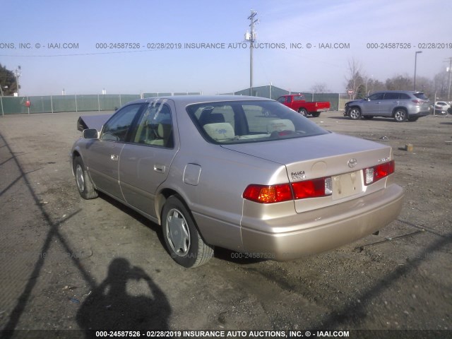 4T1BG22K7YU672314 - 2000 TOYOTA CAMRY CE/LE/XLE BEIGE photo 3