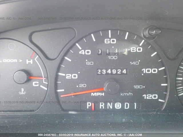 1FAFP55UX2A163496 - 2002 FORD TAURUS SES GRAY photo 7