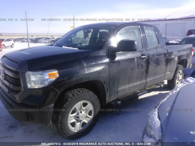 5TFUM5F1XFX059186 - 2015 TOYOTA TUNDRA DOUBLE CAB SR/SR5 BLACK photo 6