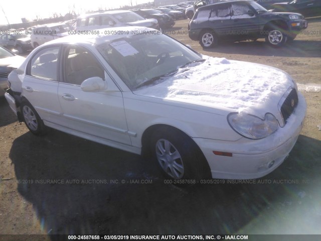 KMHWF25H25A205416 - 2005 HYUNDAI SONATA GL WHITE photo 1