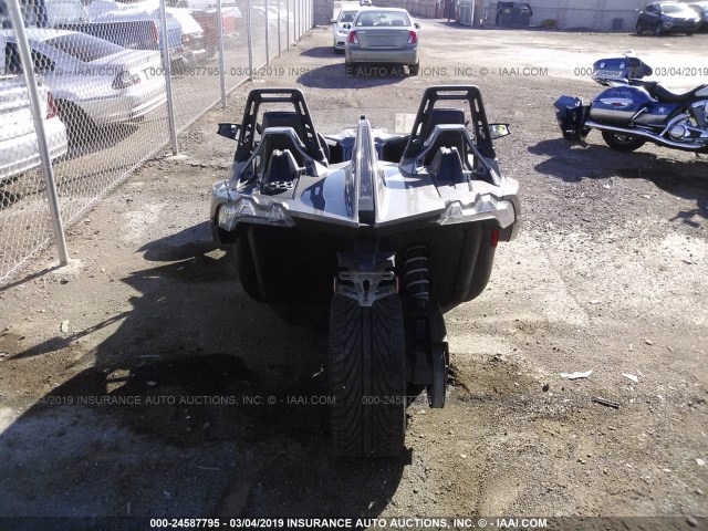 57XAASFAXF5105760 - 2015 POLARIS SLINGSHOT GRAY photo 6