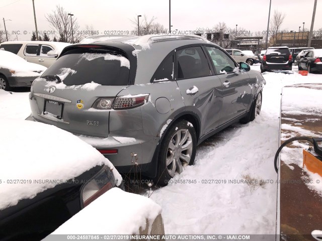 JNRAS08W55X219493 - 2005 INFINITI FX35 SILVER photo 4