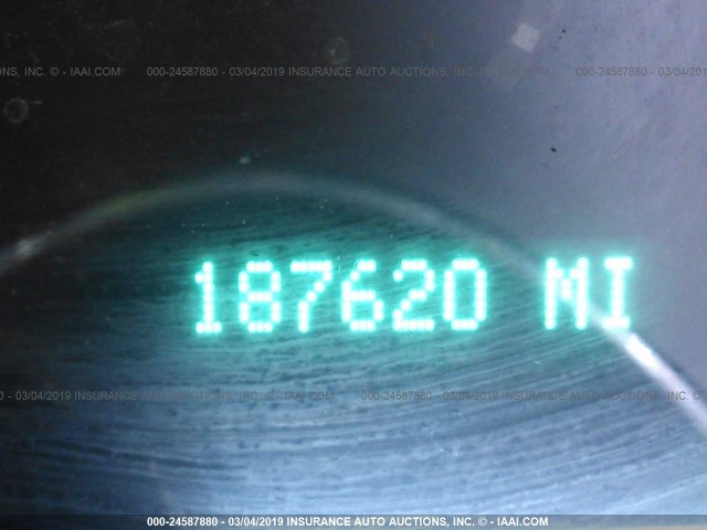 1G1ZC5E00AF179961 - 2010 CHEVROLET MALIBU 1LT 银色 照片 7