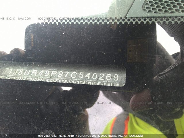 1J8HR48P97C540269 - 2007 JEEP GRAND CHEROKEE LAREDO/COLUMBIA/FREEDOM 银色 照片 9