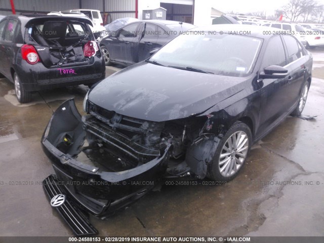 3VWLX7AJ2DM374070 - 2013 VOLKSWAGEN JETTA SEL შავი ფოტო 2