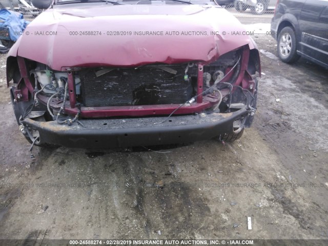 1GKDT13S662307184 - 2006 GMC ENVOY MAROON photo 6