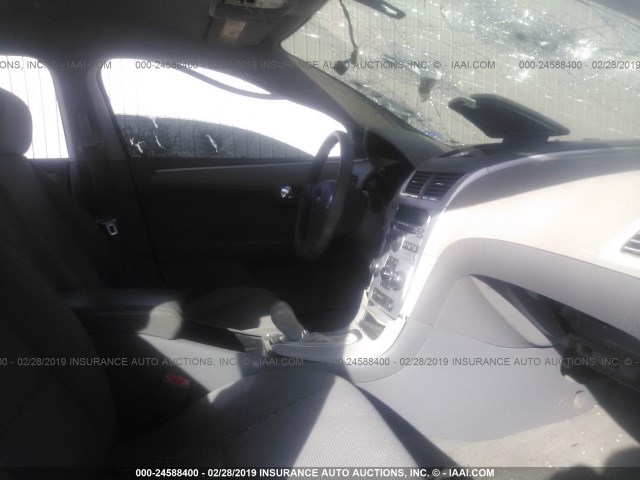 1G1ZG57B08F162266 - 2008 CHEVROLET MALIBU LS Light Blue photo 5