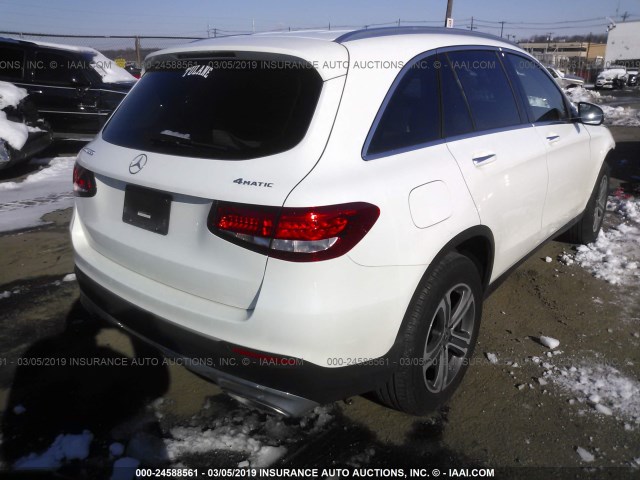 WDC0G4KB3JV112565 - 2018 MERCEDES-BENZ GLC 300 4MATIC WHITE photo 4